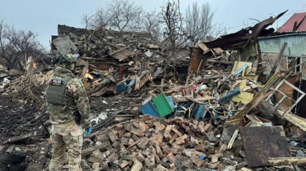 Россияне обстреляли Покровск и Константиновку: есть погибшая и 4 раненых Россияне обстреляли Покровск и Константиновку: есть погибшая и 4 раненых