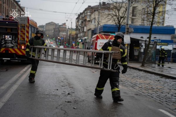 В Киеве завершили аварийно-спасательные работы после утреннего удара баллистикой В Киеве завершили аварийно-спасательные работы после утреннего удара баллистикой