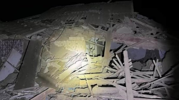 ГВА: В Чернигове в результате атаки БпЛА разрушены два дома ГВА: В Чернигове в результате атаки БпЛА разрушены два дома