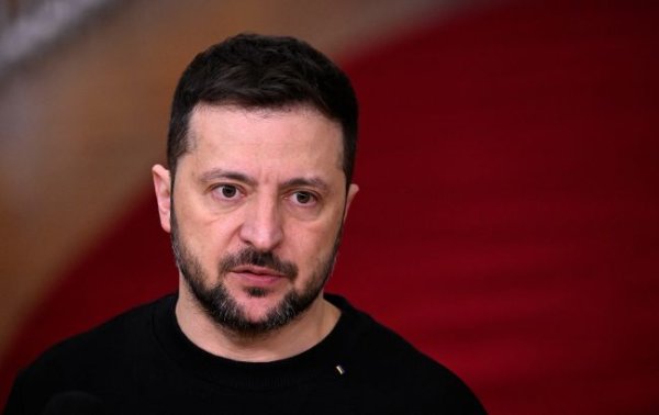 Зеленський зробив нову заяву про правила мобілізації
Зеленський зробив нову заяву про правила мобілізації