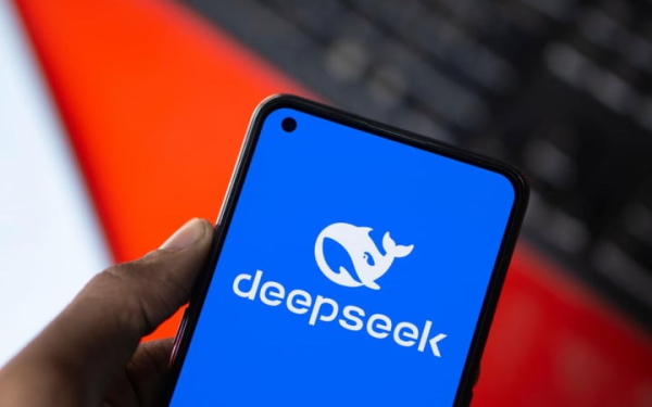 В сеть попали личные данные пользователей китайского ИИ-стартапа DeepSeek
В сеть попали личные данные пользователей китайского ИИ-стартапа DeepSeek