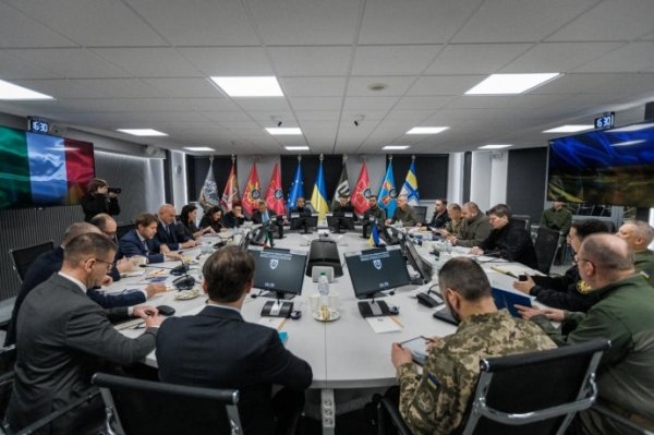 Умеров: Очередной пакет военной помощи от Италии уже направляется в Украину Умеров: Очередной пакет военной помощи от Италии уже направляется в Украину