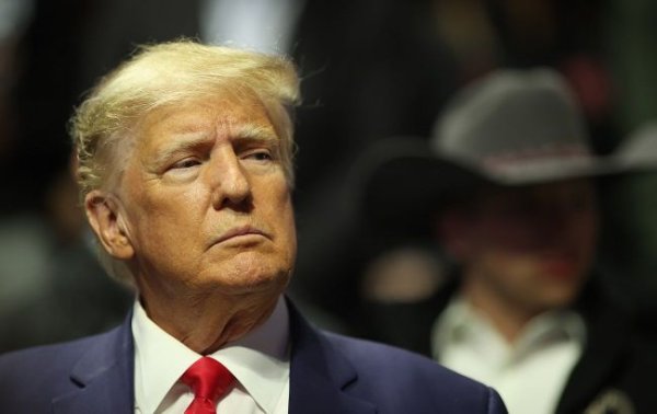 Трамп і його команда. Хто стане ключовими фігурами в адміністрації нового президента США
Трамп і його команда. Хто стане ключовими фігурами в адміністрації нового президента США