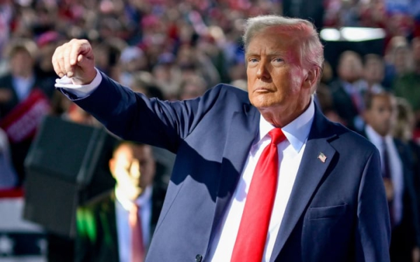 Трамп призвал снизить мировые цены на нефть, чтобы закончить войну россии против Украины
Трамп призвал снизить мировые цены на нефть, чтобы закончить войну россии против Украины