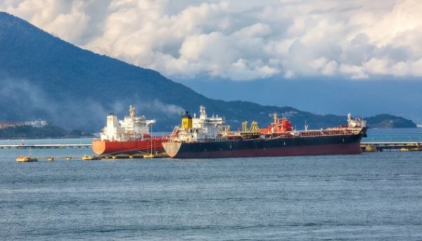 В Євросоюзі закликають знизити ціновий поріг G7 на російську нафту В Євросоюзі закликають знизити ціновий поріг G7 на російську нафту