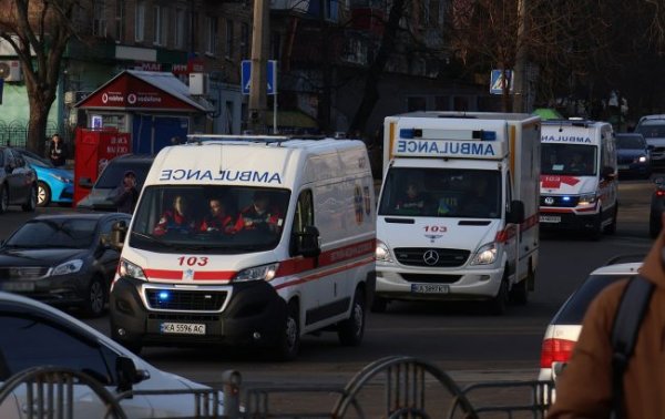 За хибний виклик "швидкої" чи інших спецслужб українцям загрожує штраф: деталі
За хибний виклик "швидкої" чи інших спецслужб українцям загрожує штраф: деталі