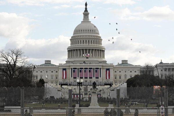 Інавгурація Дональда Трампа. Що потрібно знати про вступ на посаду нового президента США
Інавгурація Дональда Трампа. Що потрібно знати про вступ на посаду нового президента США