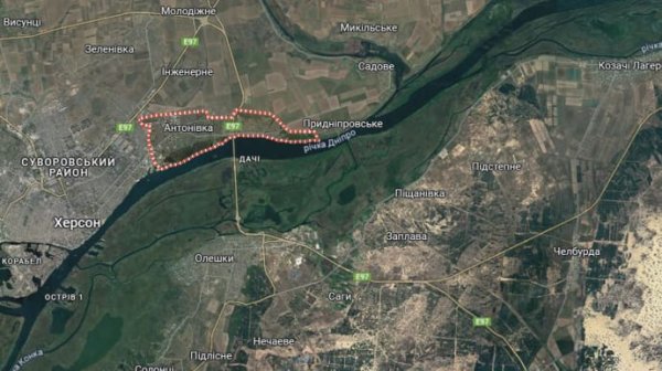 В Антоновке на Херсонщине россияне с дрона убили мужчину на остановке В Антоновке на Херсонщине россияне с дрона убили мужчину на остановке