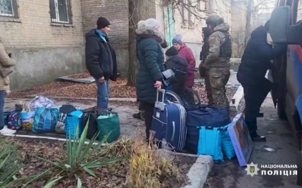 У зоні активних бойових дій на Донеччині залишаються 220 дітей
У зоні активних бойових дій на Донеччині залишаються 220 дітей