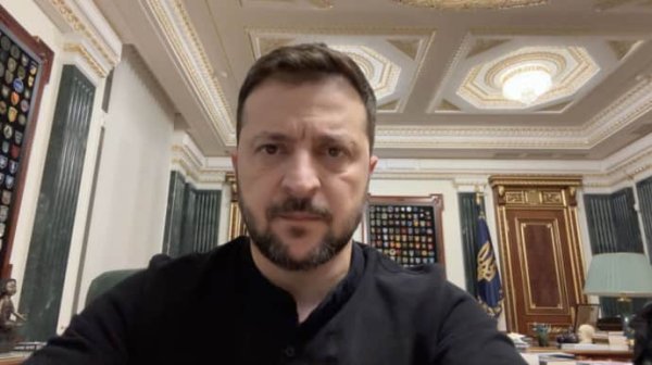 Зеленский провел Ставку по производству украинского оружия Зеленский провел Ставку по производству украинского оружия