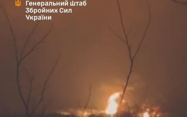 Сили оборони України заявили про ураження нафтобази “Ліскінська” у Воронезькій області
Сили оборони України заявили про ураження нафтобази “Ліскінська” у Воронезькій області