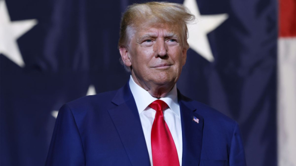 Трамп планирует сделать криптовалюты национальным приоритетом — Bloomberg
Трамп планирует сделать криптовалюты национальным приоритетом — Bloomberg