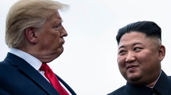 "Я с ним ладил": Трамп хочет возобновить диалог с Ким Чен Ыном "Я с ним ладил": Трамп хочет возобновить диалог с Ким Чен Ыном