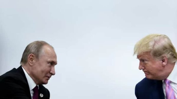 Трамп в очередной раз обещает завершить войну в Украине и отдает приоритет переговорам с Путиным – CNN Трамп в очередной раз обещает завершить войну в Украине и отдает приоритет переговорам с Путиным – CNN