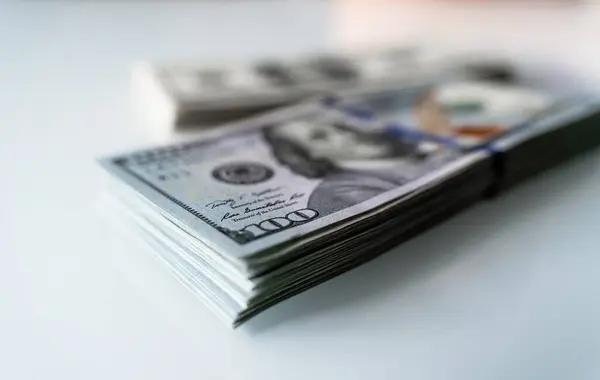 НБУ за неделю снова продал более $1 миллиарда на межбанке
НБУ за неделю снова продал более $1 миллиарда на межбанке