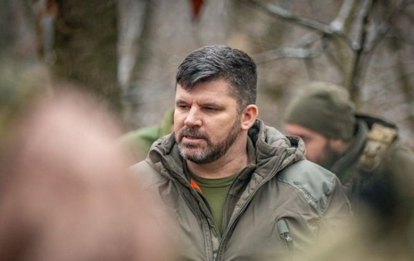 Командувач Об'єднаних сил ЗСУ Гнатов перейде в Генштаб, - Зеленський
Командувач Об'єднаних сил ЗСУ Гнатов перейде в Генштаб, - Зеленський