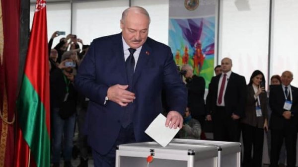 "Выборы" в Беларуси: ЦИК насчитала почти 87% голосов за Лукашенко "Выборы" в Беларуси: ЦИК насчитала почти 87% голосов за Лукашенко