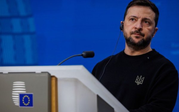 Зеленський провів Ставку, на якій обговорили виробництво зброї
Зеленський провів Ставку, на якій обговорили виробництво зброї