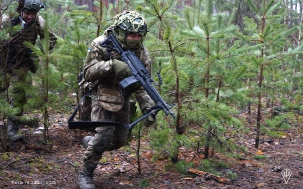 Генштаб: ворог збільшив кількість штурмів на Краматорському напрямку
Генштаб: ворог збільшив кількість штурмів на Краматорському напрямку