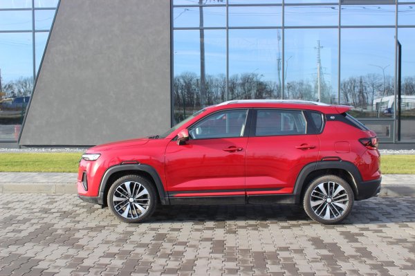 Тест-драйв Changan CS35 Plus: переваги та недоліки міського кросовера
Тест-драйв Changan CS35 Plus: переваги та недоліки міського кросовера