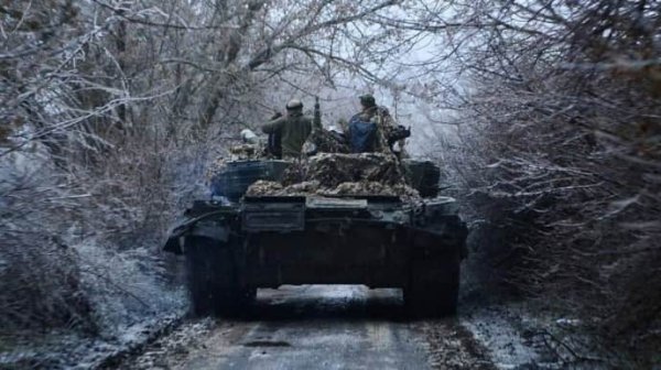 Минус 1 670 солдат и 12 танков – потери РФ за сутки Минус 1 670 солдат и 12 танков – потери РФ за сутки