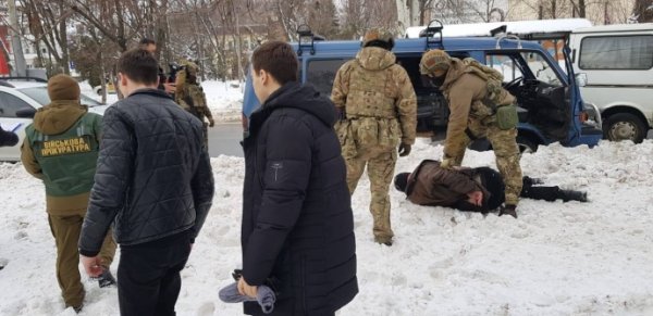 СБУ задержала наемника ФСБ РФ, который готовился к терактам на выборах СБУ задержала наемника ФСБ РФ, который готовился к терактам на выборах