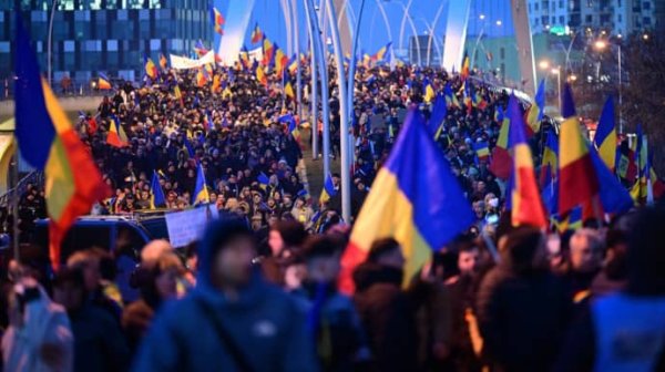 Венецианская комиссия оценила отмену выборов президента в Румынии Венецианская комиссия оценила отмену выборов президента в Румынии