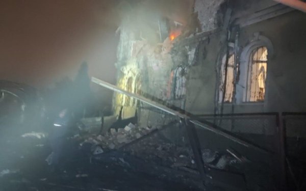 Внаслідок російської атаки на Сумщині поранені двоє цивільних
Внаслідок російської атаки на Сумщині поранені двоє цивільних