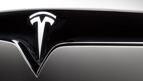 Tesla подала позов проти Євросоюзу через мита на електромобілі з Китаю Tesla подала позов проти Євросоюзу через мита на електромобілі з Китаю
