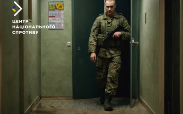 Росіяни відбирають житло в українців на ТОТ, які відмовляються жити в окупації
Росіяни відбирають житло в українців на ТОТ, які відмовляються жити в окупації