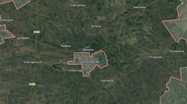 Россияне атаковали Синельниковский район Днепропетровщины: ранили 11-летнего ребенка Россияне атаковали Синельниковский район Днепропетровщины: ранили 11-летнего ребенка