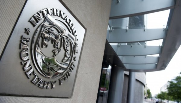 Україні треба виконати два відкладених «маяки», щоб отримати $917 мільйонів від МВФ Україні треба виконати два відкладених «маяки», щоб отримати $917 мільйонів від МВФ