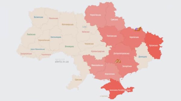 Из-за угрозы баллистики в Киеве и области объявляли воздушную тревогу Из-за угрозы баллистики в Киеве и области объявляли воздушную тревогу