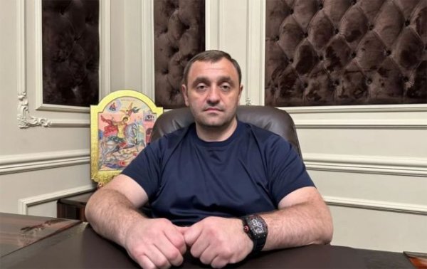 У Москві підірвали організатора "тітушок" та батальйону "АрБАТ" Саркісяна: всі подробиці
У Москві підірвали організатора "тітушок" та батальйону "АрБАТ" Саркісяна: всі подробиці