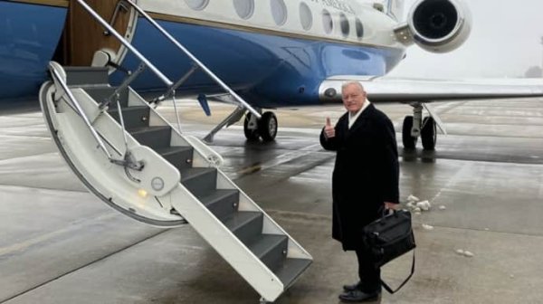 Госдеп анонсировал приезд спецпредставителя Трампа в Украину Госдеп анонсировал приезд спецпредставителя Трампа в Украину