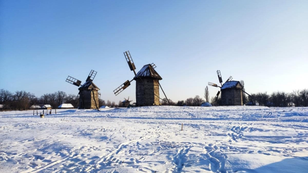 Це варто встигнути побачити: засніжений музей Пирогово у Києві (фоторепортаж, відео) Це варто встигнути побачити: засніжений музей Пирогово у Києві (фоторепортаж, відео)