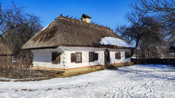 Це варто встигнути побачити: засніжений музей Пирогово у Києві (фоторепортаж, відео) Це варто встигнути побачити: засніжений музей Пирогово у Києві (фоторепортаж, відео)
