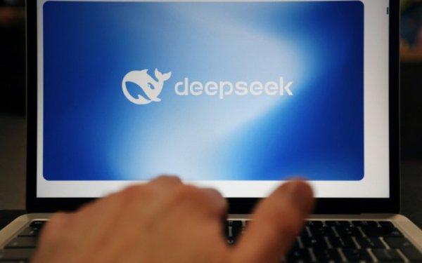 DeepSeek надсилав дані користувачів із Південної Кореї китайській компанії - власнику TikTok
DeepSeek надсилав дані користувачів із Південної Кореї китайській компанії - власнику TikTok