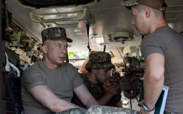 Рік на чолі ЗСУ: Сирський назвав ключові пріоритети на посаді головнокомандувача
Рік на чолі ЗСУ: Сирський назвав ключові пріоритети на посаді головнокомандувача