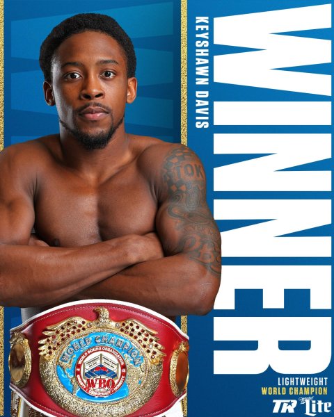 Берінчик програв Девісу технічним нокаутом та втратив пояс WBO: фото і відео
Берінчик програв Девісу технічним нокаутом та втратив пояс WBO: фото і відео