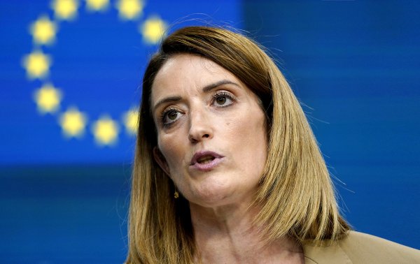 Голова Європарламенту Роберта Метсола: Ніхто не хоче бачити Путіна в Києві
Голова Європарламенту Роберта Метсола: Ніхто не хоче бачити Путіна в Києві