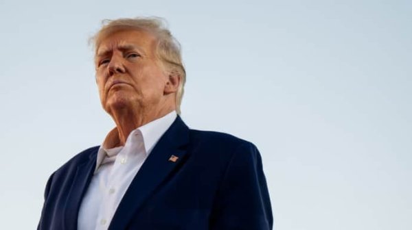 Трамп думает, что Путин не будет выступать против европейских "миротворцев" в Украине Трамп думает, что Путин не будет выступать против европейских "миротворцев" в Украине