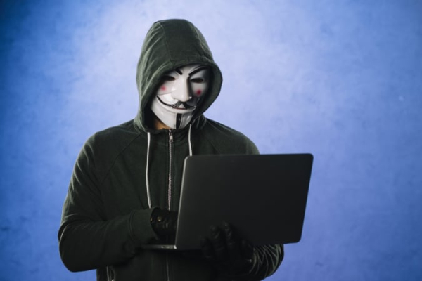 В Украине рассылают фейковые письма якобы от «Дии» о налоговом возмещении (фото)
В Украине рассылают фейковые письма якобы от «Дии» о налоговом возмещении (фото)