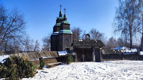 Це варто встигнути побачити: засніжений музей Пирогово у Києві (фоторепортаж, відео) Це варто встигнути побачити: засніжений музей Пирогово у Києві (фоторепортаж, відео)
