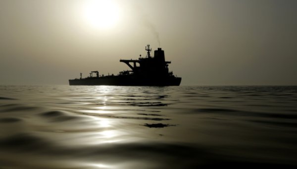 Росія найшла нові танкери для продажу нафти в обхід санкцій Росія найшла нові танкери для продажу нафти в обхід санкцій