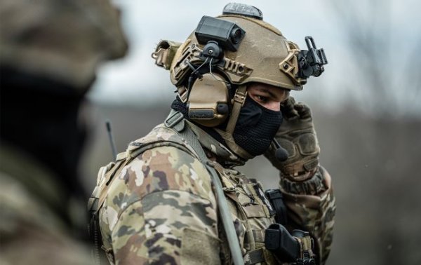 Генштаб підтвердив атаку дронів на Саратовський НПЗ, зафіксовано влучання та пожежу
Генштаб підтвердив атаку дронів на Саратовський НПЗ, зафіксовано влучання та пожежу