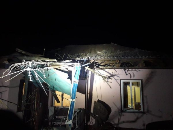 Над Черкащиною ППО збила 26 безпілотників, уламки пошкодили будинки і авто
Над Черкащиною ППО збила 26 безпілотників, уламки пошкодили будинки і авто
