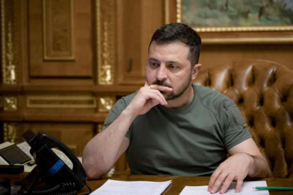 Зеленский ввел санкции против Порошенко, Жеваго, Коломойского, Боголюбова и Медведчука
Зеленский ввел санкции против Порошенко, Жеваго, Коломойского, Боголюбова и Медведчука