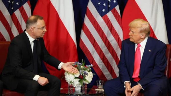 Польша с радостью примет американские войска, если Германия их не хочет – Дуда Польша с радостью примет американские войска, если Германия их не хочет – Дуда