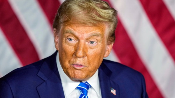Трамп подтвердил, что введет 25% пошлины для Канады и Мексики
Трамп подтвердил, что введет 25% пошлины для Канады и Мексики